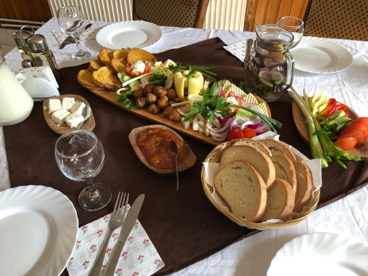 Pensiunea Casa Mariuca Mikolapatak Kültér fotó